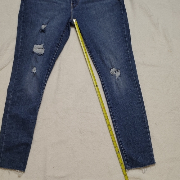 Levi's 711 Skinny Distressed Blue Jeans - Picture 8 of 8